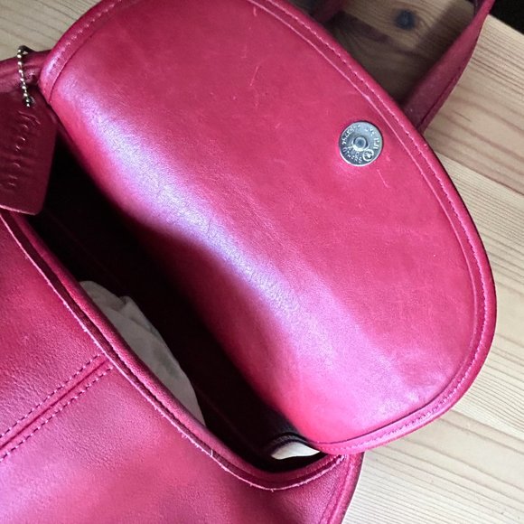 Red Ergo Flap Bag - Picture 3 of 6